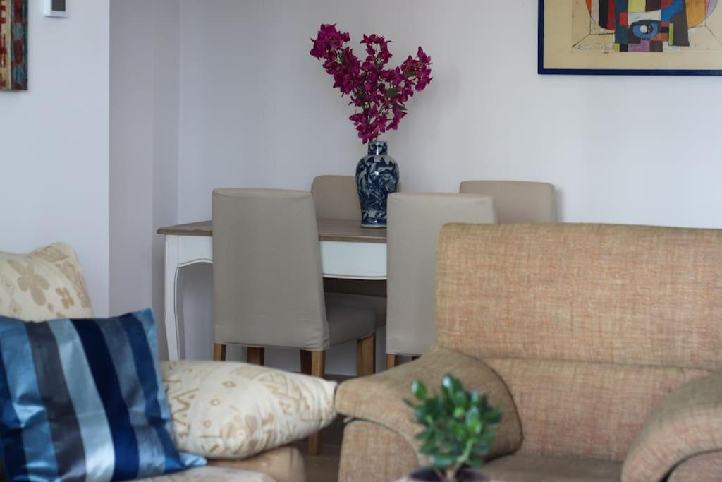 Oasis In Estepona With Parking 5Min From The Beach Exterior foto
